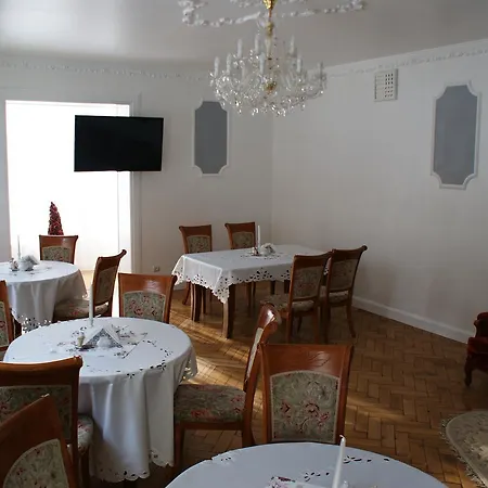 Mazurski Dwor 酒店 *