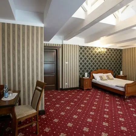 Mazurski Dwor Hotel *